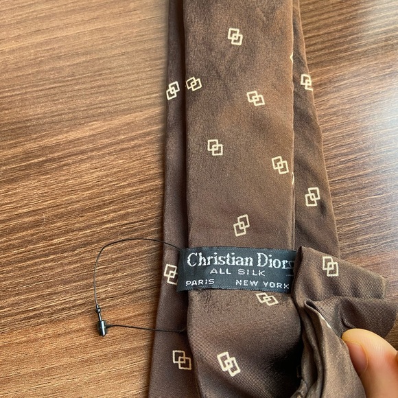 Christian Dior Neck Ties - Picture 8 of 8